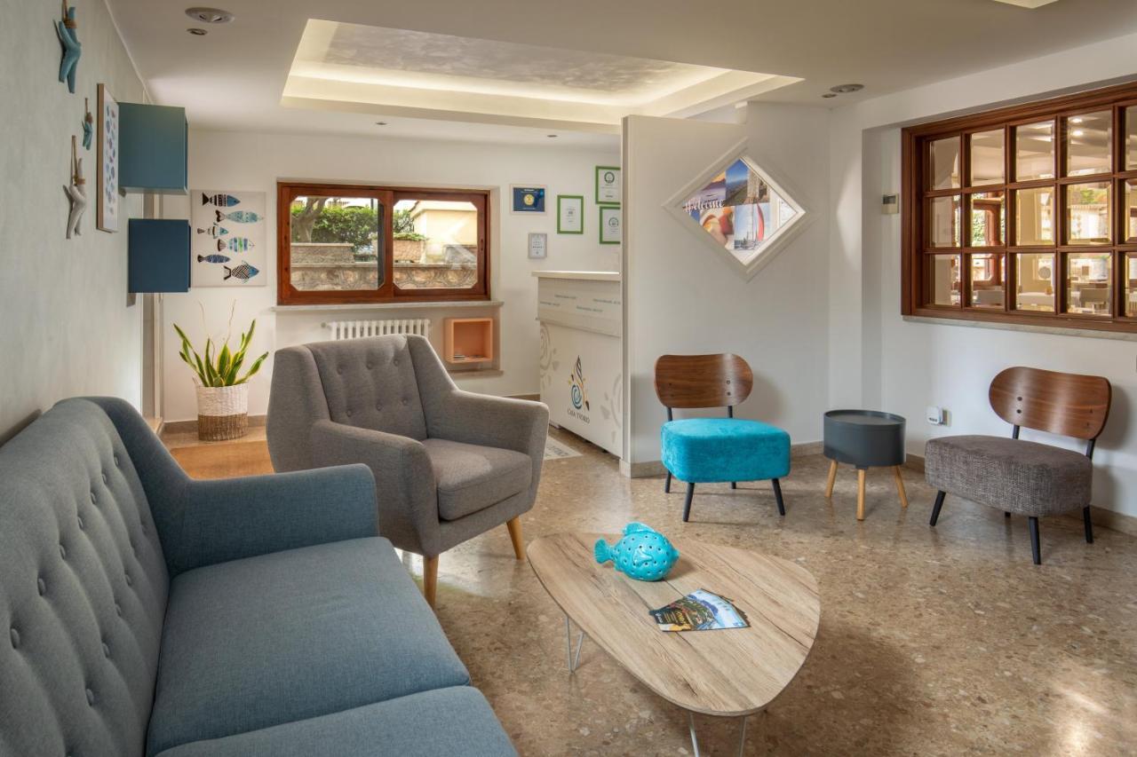Hotel Casa Yvorio Terracina Eksteriør bilde
